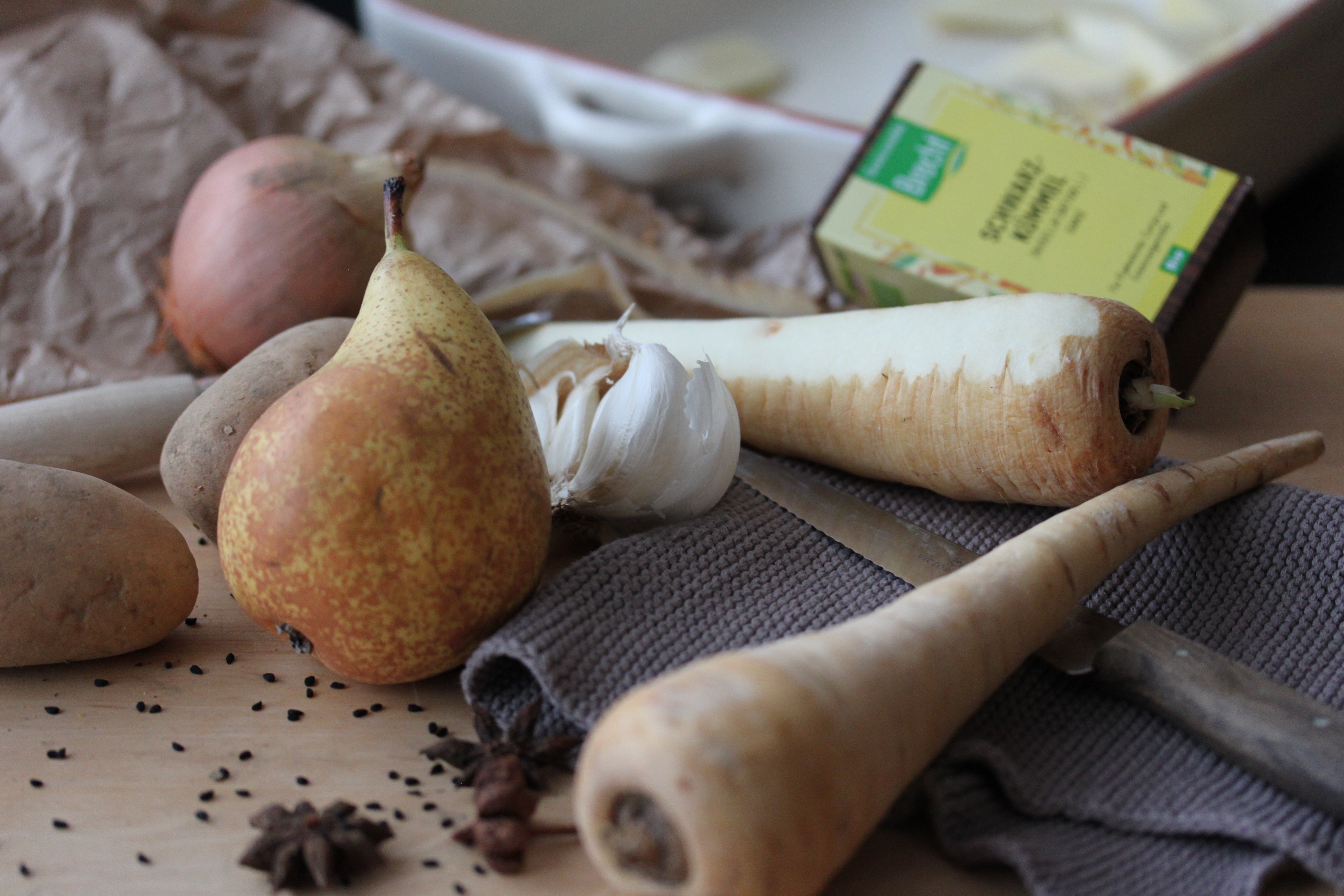 Geröstete Pastinaken-Suppe mit Birne | Ayurfood